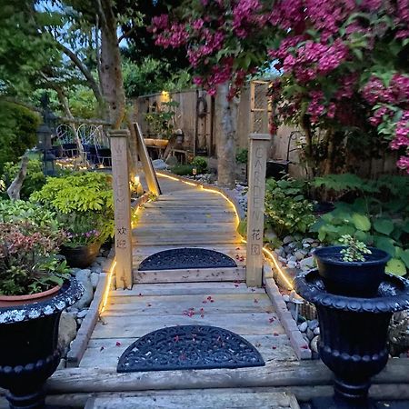 Xanadu 世外桃源 Villa Tsawwassen Esterno foto